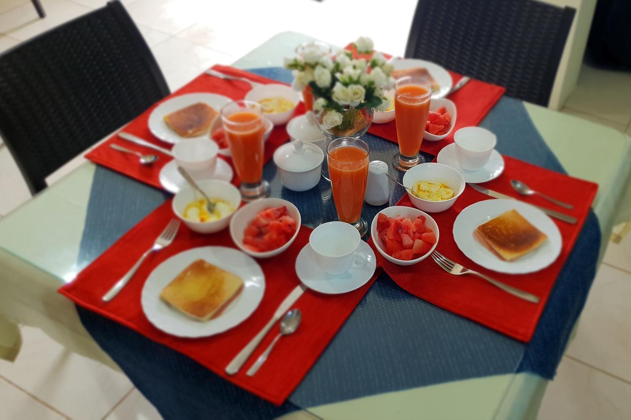 Hotel Valeritos Playas Kültér fotó